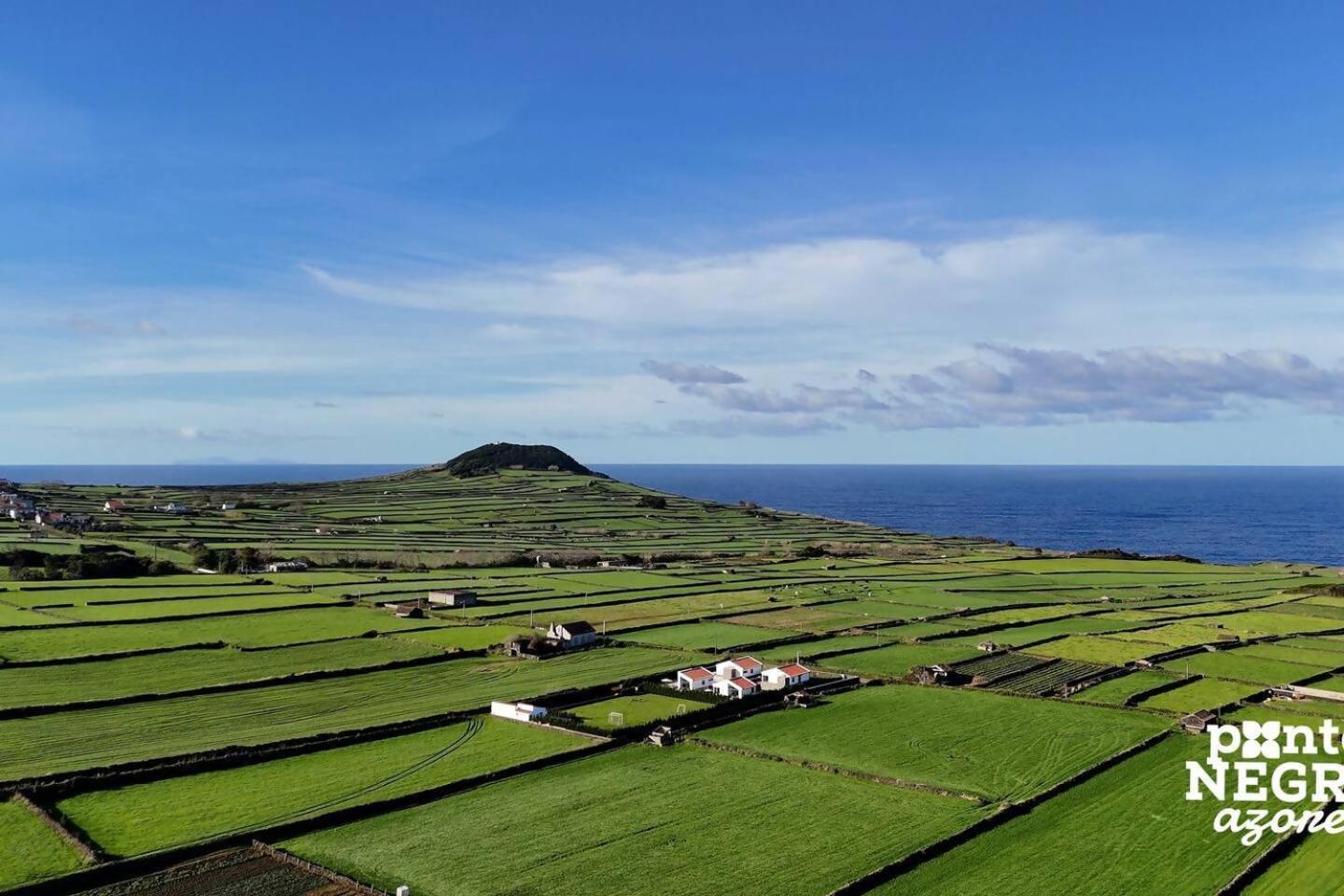 Beer House By Pontanegraazores Altares 外观 照片